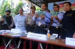 Kabareskrim Tinjau Langsung Pengembangan Kasus Cyber Crime dan Narkoba di Bandung