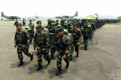 Ribuan Prajurit TNI Dikerahkan Untuk Padamkan Kebakaran Lahan di Sumsel