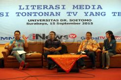 Roadshow Literasi Media iNews TV Tiba di Unitomo