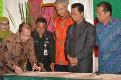 Kerjasama Mendes dengan Gubernur Terkait Transmigrasi