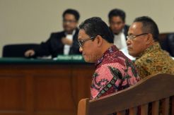 Amir Hamzah dan Kasmin Jalani Sidang Perdana