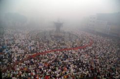 Kabut Asap Sergap Salat Idul Adha di Palembang