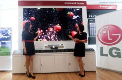 LG Mirror Screen Sasar Pelaku Usaha