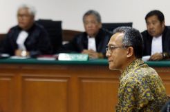 Tripeni Irianto Putro Jalani Sidang Perdana
