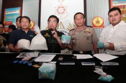 Polisi Bongkar Sindikat Narkotika Internasional