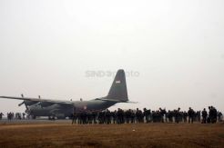 Ribuan Prajurit TNI Perang Melawan Api