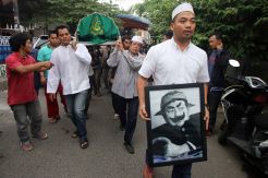 Pak Raden Tutup Usia
