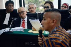 OC Kaligis Dengarkan Kesaksian Mantan Anak Buah