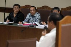 Jero Wacik Dengarkan Dua Saksi