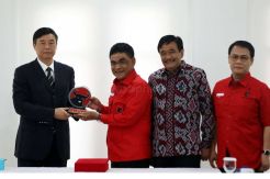Partai Komunis Tiongkok dan PDI Perjuangan Bangun Rumah Soekarno