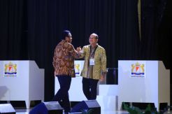 Dua Kandidat Ketum Kadin Adu Visi-Misi