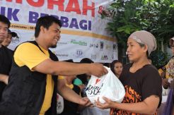 Warga Kebon Baru Antusias Datangi Pasar Murah AGP