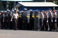 Kapolri Pimpin Apel Pengamanan Natal dan Tahun Baru