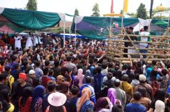 Ribuan Warga Ciamis Ikuti Upacara Nyangku