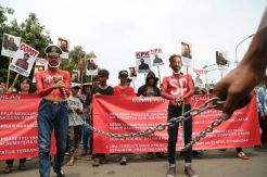 Demo di Depan Istana, KPK Desak Jokowi Copot Jaksa Agung