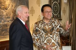 Irman Gusman Terima Kunjungan Dubes Republik Ceko