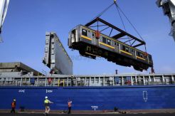 18 Gerbong KRL Terakhir Tiba di Tanjung Priok