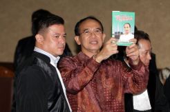 Suryadharma Ali Dihukum 6 Tahun Penjara
