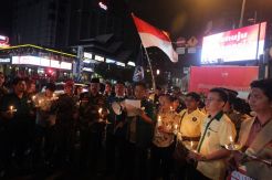 Aksi Simpatik Kutuk Teror Bom Thamrin