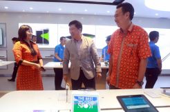 SEIN Buka Gerai Samsung Experiental Shop di Central Park