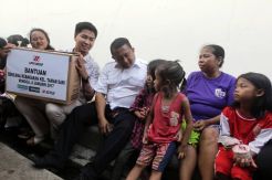 Lippo Group Berikan Bantuan Kepada Korban Kebakaran di Pinangsia