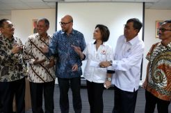 Tantangan Transportasi dan Logistik Indonesia 2017