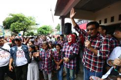 Cawagub Djarot Sambangi Komunitas Kerontjong Toegoe