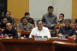 Komisi III DPR Gelar Raker dengan Jaksa Agung