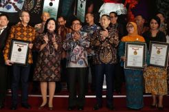 MNC Securities Pecahkan Rekor MURI Cabang Terbanyak