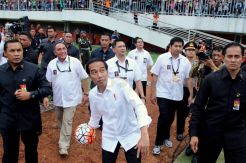 Presiden Jokowi Membuka Piala Presiden 2017
