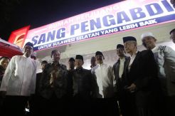 Bakal Cagub Sulsel Nurdin Abdullah Resmikan Rumah Perjuangan Sang Pengabdi
