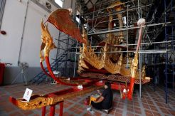 Kereta Kencana Berlapis Emas untuk Prosesi Pemakaman Raja Thailand