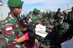 450 Prajurit Yonif 405/Surya Kusuma Berangkat Menuju Perbatasan RI-PNG