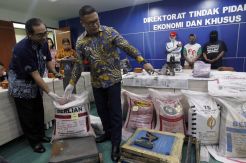 Bareskrim Bongkar Pabrik Pupuk Palsu
