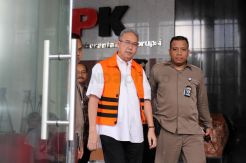 KPK Tahan Dudung Purwadi dalam Kasus Alkes Universitas Udayana