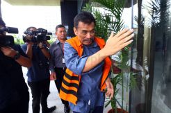 KPK Lanjutkan Pemeriksaan Bambang Irianto