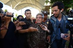 KPK Periksa Plt Sekjen DPR Achmad Djuned