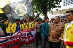 Mahasiswa Desak KPK Usut Tuntas Kasus Mega Korupsi e-KTP
