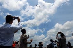 Sebelum ke Langkawi, Jupiter Aerobatic Team Mampir di Palembang
