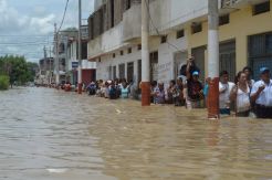 Banjir Peru, Puluhan Ribu Warga Mengungsi