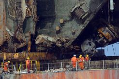 Begini Kondisi Muatan Kapal Sewol Setelah Tenggelam 3 Tahun di Dasar Laut