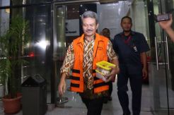 KPK Lanjutkan Pemeriksaan Sekda Kabupaten Kebumen Adi Pandoyo