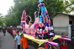 Kirab Boyongan Pedagang Pasar Klewer