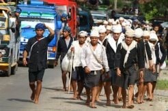 Masyarakat Baduy Jalan Ratusan Kilometer Memulai Tradisi Seba