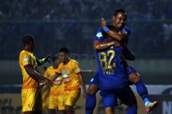 Persib Raih Kemenangan Pertama di Liga 1