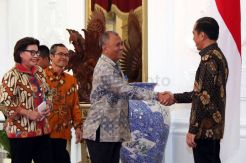 Presiden Jokowi Terima Pimpinan KPK