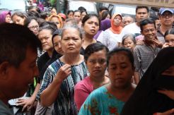 Kartini Perindo Gelar Bazar Murah di Tambora