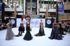 23 Fashion District Ramaikan Pembukaan 23 Paskal Shopping Center Bandung