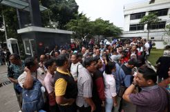 Nasabah Pandawa Group Serbu Pengadilan Negeri Jakarta Pusat