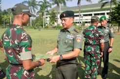 Pangdam IV/Diponegoro Beri Penghargaan pada Tim Ton Tangkas